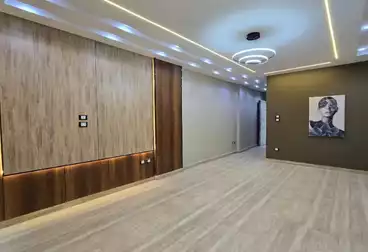 Duplex with Garden For sale - 6 rooms - floor 0