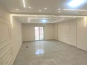 شقق للبيع - 3 غرف - بالدور 2