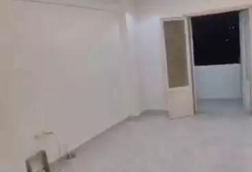 undefined undefined - 3 rooms - floor 8