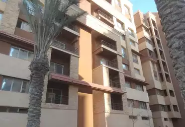 Apartments For sale - 3 rooms - floor 4