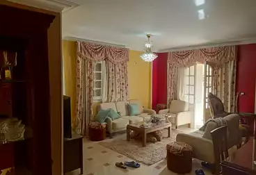 Apartments For sale - 3 rooms - floor 1