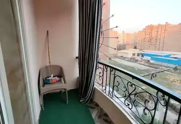 undefined undefined - 2 rooms - floor 1