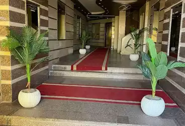 undefined undefined - 2 rooms - floor 8
