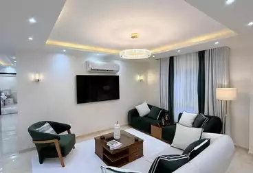 Furnished Apartment For sale - 3 rooms - floor 4