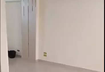 Apartments For sale - 2 rooms - floor 6