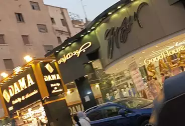 تجاري للإيجار - بالدور 1