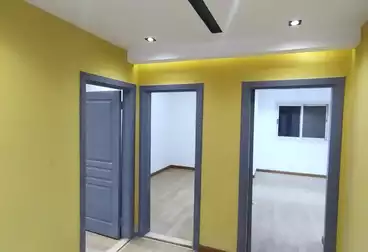 Administrative For rent - 5 rooms - floor 7
