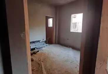 شقق للبيع - 3 غرف - بالدور 0