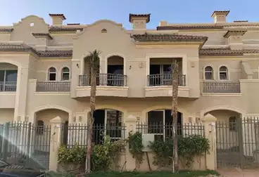 Town House For sale - 3 rooms