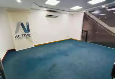 إداري للإيجار - 2 غرف - بالدور 3