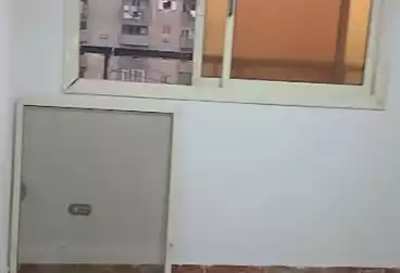 Apartments For rent - 2 rooms - floor 8