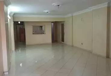 Apartments For sale - 3 rooms - floor 4