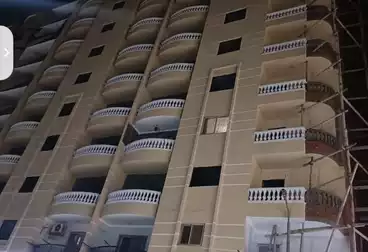 Apartments For sale - 3 rooms - floor 1