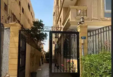 عقارات للبيع - 3 غرف - بالدور 4
