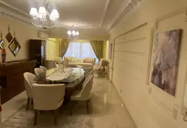 Apartments For sale - 3 rooms - floor 4