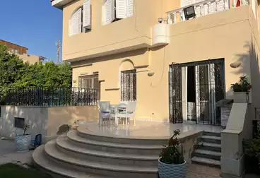 فلل للبيع - 6 غرف