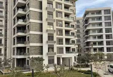 Apartments For sale - 3 rooms - floor 5