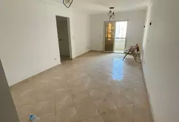 شقق للبيع - 3 غرف - بالدور 5