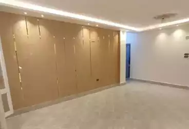 شقق للبيع - 4 غرف - بالدور 4