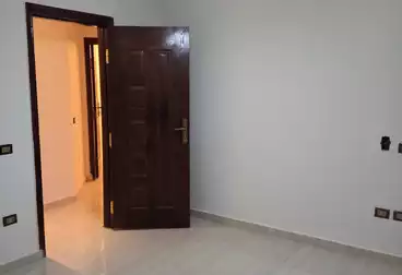 Apartments For sale - 3 rooms - floor 8