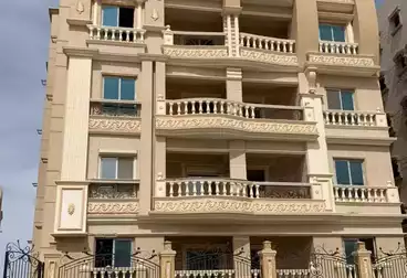 شقق للبيع - 3 غرف - بالدور 1