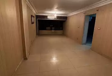 عقارات للبيع - 3 غرف - بالدور 4
