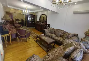 undefined undefined - 2 rooms - floor 8