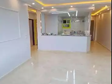 شقق للبيع - 3 غرف - بالدور 11