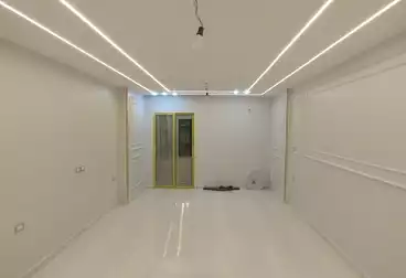 شقق للبيع - 4 غرف - بالدور 4