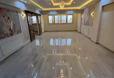 Apartments For sale - 3 rooms - floor 8