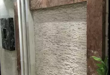 شقق للبيع - 2 غرف - بالدور 8