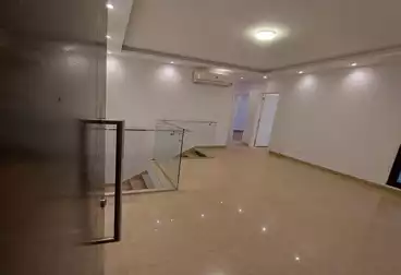 عقارات للإيجار - 3 غرف - بالدور 0