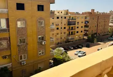 Apartments For sale - 3 rooms - floor 4