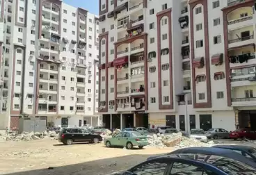 عقارات للبيع - 3 غرف - بالدور 1