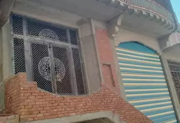 Building For sale - 3 rooms