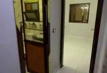 شقق للبيع - 2 غرف - بالدور 10