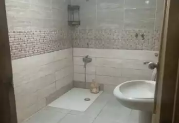 Apartments For rent - 2 rooms - floor 5