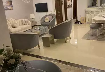 Furnished Apartment For sale - 3 rooms - floor 4