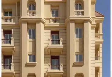 Apartments For sale - 3 rooms - floor 5