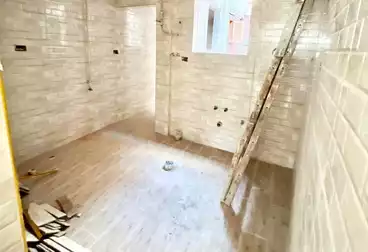 Apartments For sale - 3 rooms - floor 4