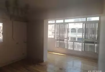 Apartments For sale - 3 rooms - floor 6