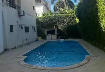 Villas For sale - 8 rooms