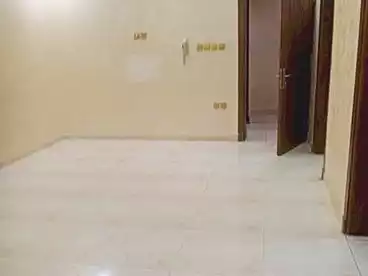 إداري للإيجار - 2 غرف - بالدور 3