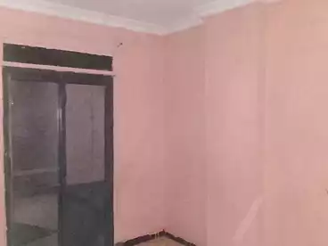 شقق للبيع - 3 غرف - بالدور 1