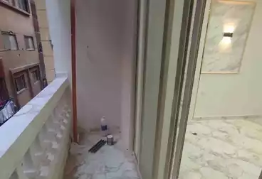 شقق للبيع - 3 غرف - بالدور 3