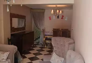 Apartments For sale - 2 rooms - floor 5