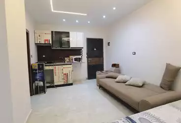 Apartments For sale - 2 rooms - floor 4