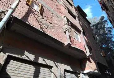 Building For sale - 3 rooms