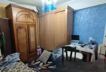 Furnished Apartment For sale - 3 rooms - floor 9