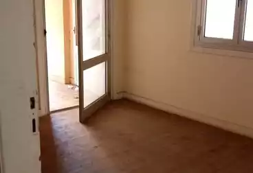 شقق للبيع - 3 غرف - بالدور 7